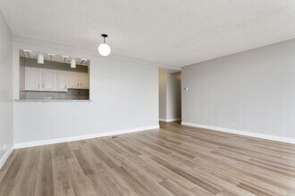 Building Photo - 66 Cleary Ct