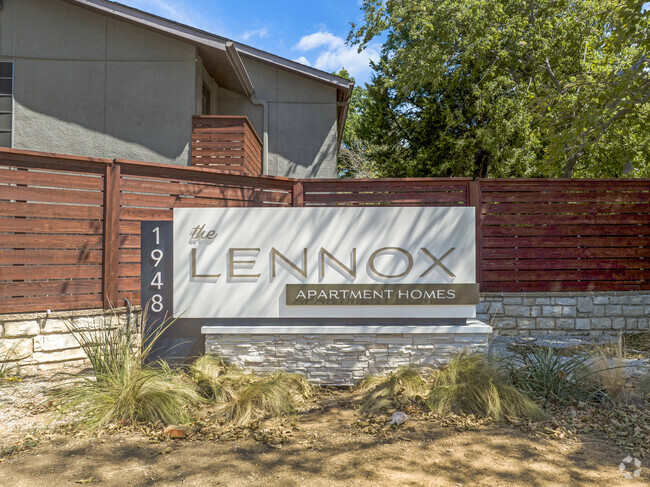 Building Photo - The Lennox