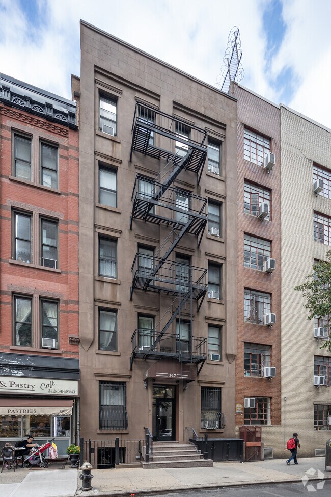 Building Photo - 147 e 90 Street