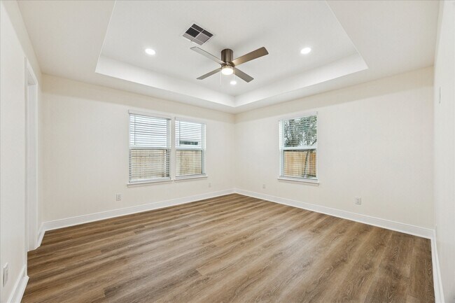 Foto del edificio - 903 E 37th St