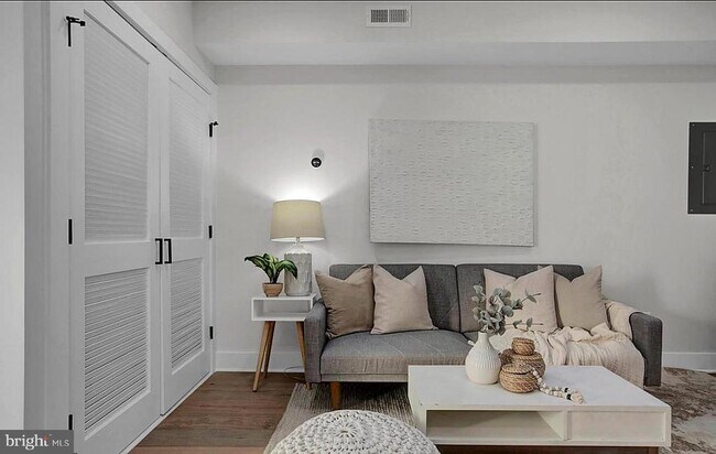 Foto del edificio - 1137 Owen Pl NE