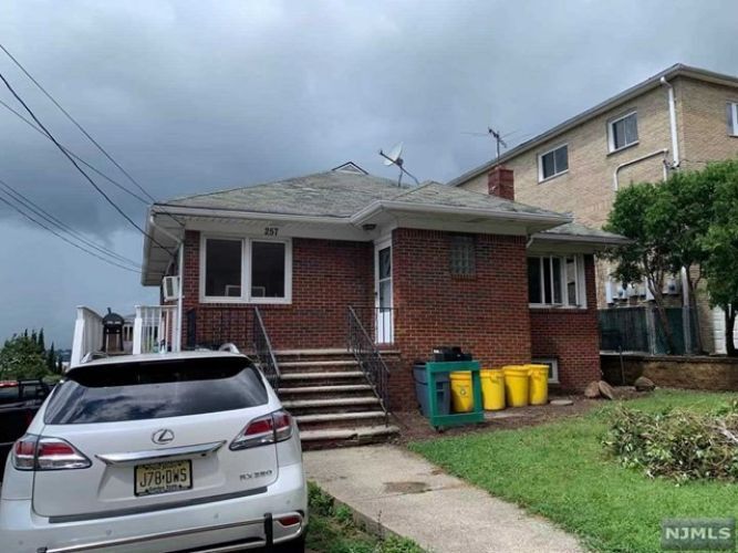 257 11th St Unit 2, Palisades Park, NJ 07650 Apartment for Rent in