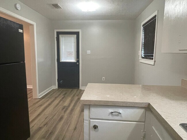 Foto del edificio - 3 Bedroom Home for Rent in Pearl!