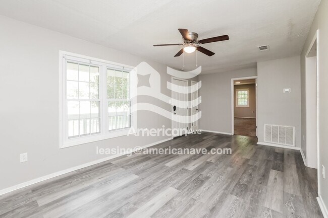 Foto del edificio - 933 Tyler St