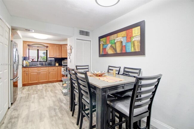 Photo - 6604 SW 113th Ave House