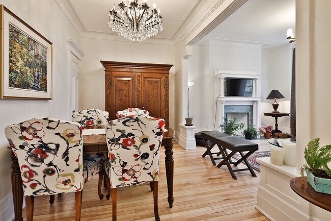 Photo du bâtiment - 865 Av. Davaar