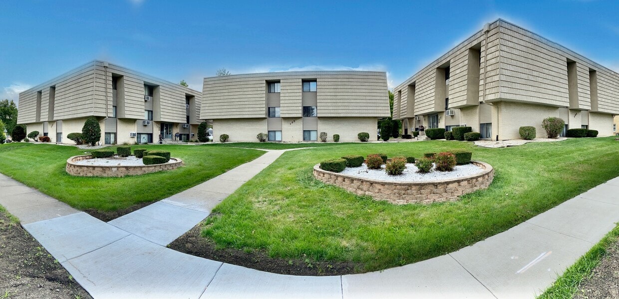 123 Harrington Ave Unit GC, Crown Point, IN 46307 Apartments in Crown
