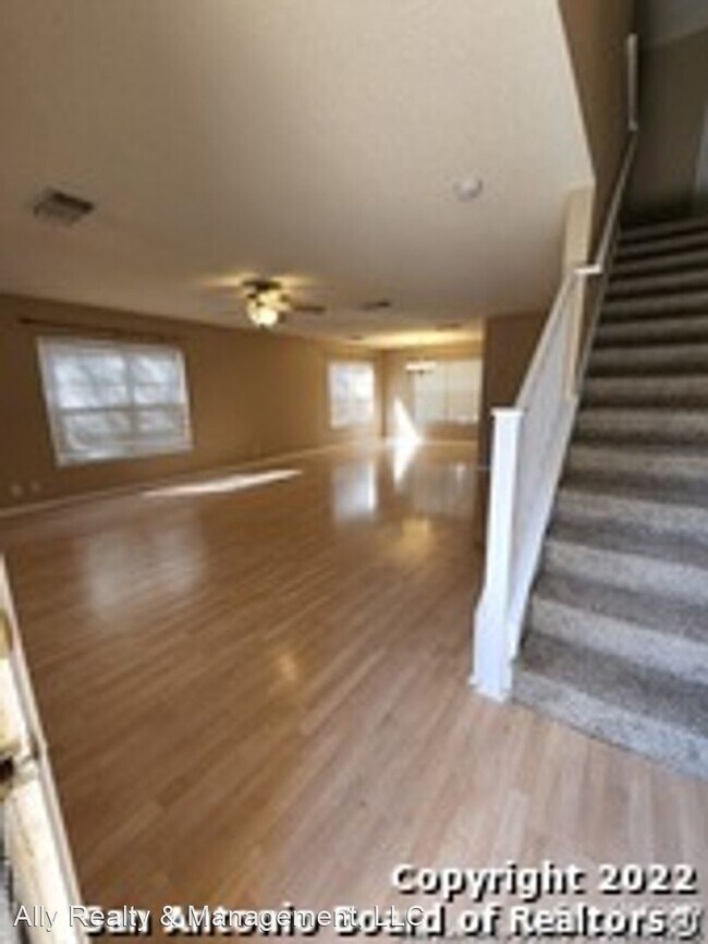Foto del edificio - 4 br, 2.5 bath House - 9906 Stonefield Place