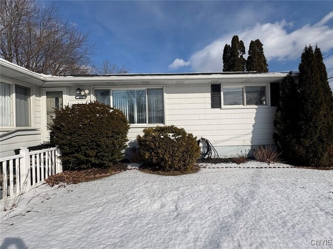 Photo - 519 Sunflower Dr Apartment