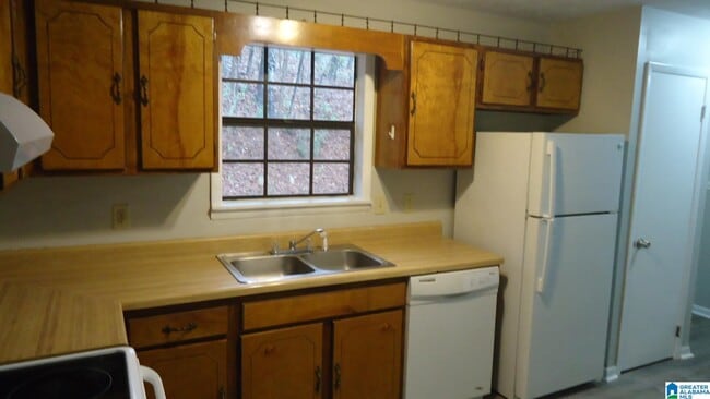 Building Photo - 1015 Emory Pl