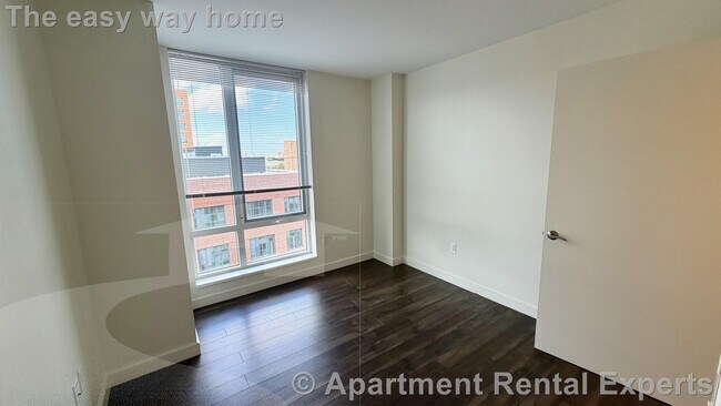 Foto del edificio - 199 N Harvard St