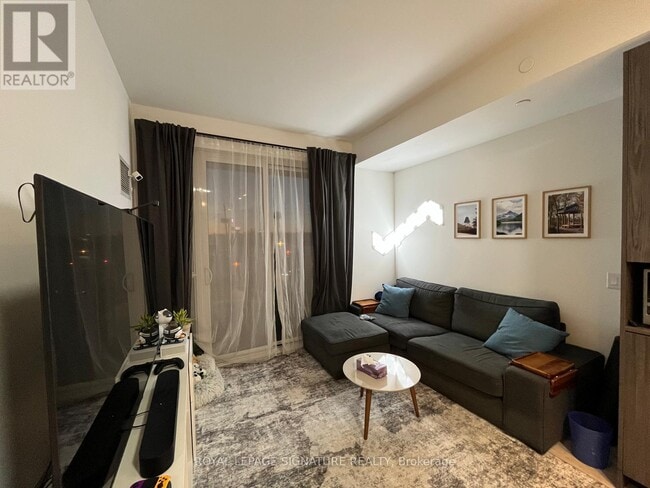 Building Photo - 70 Annie Craig Dr