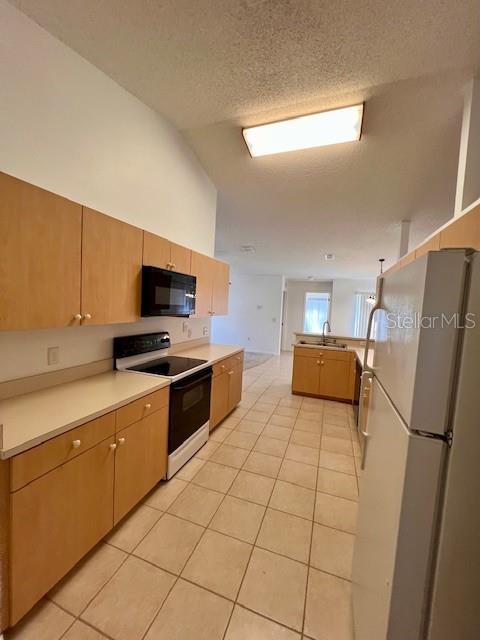 Foto del edificio - 6358 Covewood Dr