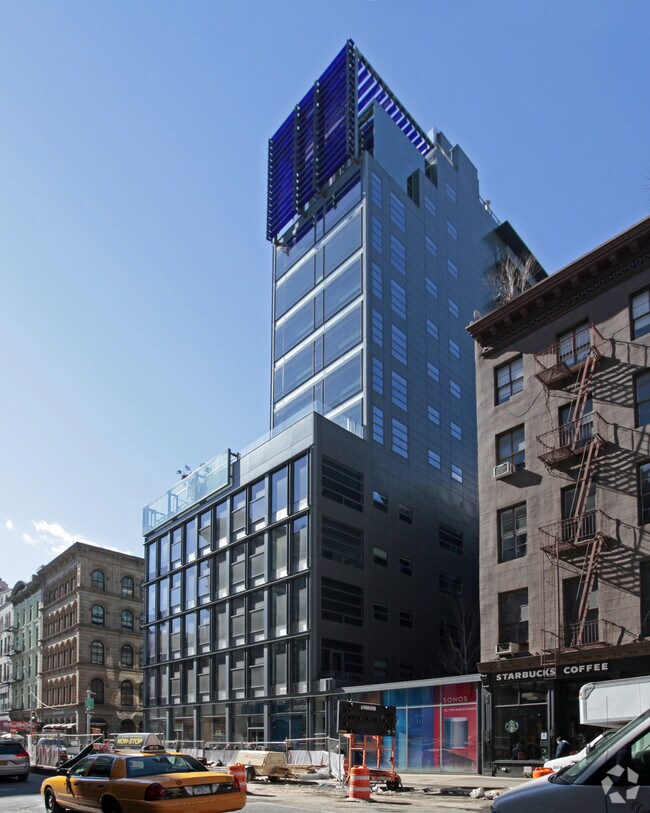 Street View - 463-465 Broadway