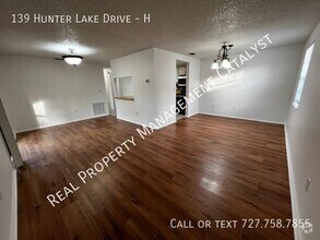 Building Photo - 139 Hunter Lake Dr