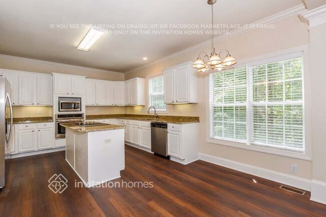 Foto del edificio - 14004 Ballantyne Meadows Dr