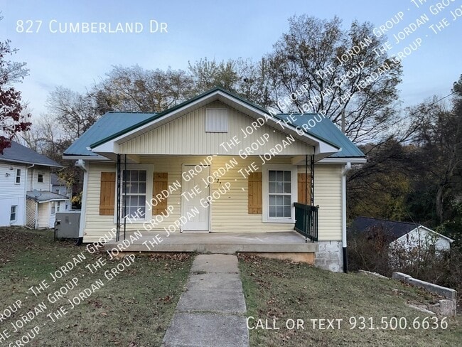 Building Photo - 827 Cumberland Dr