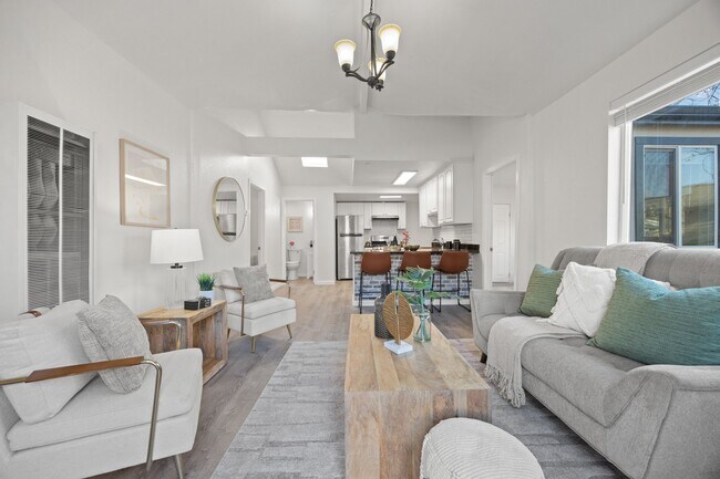 Foto del edificio - 1261 61st St