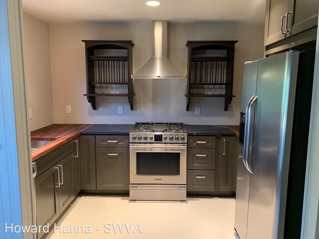 Building Photo - 2 br, 2.5 bath House - 93 Trimmer Trail