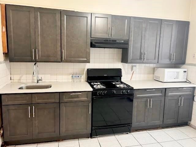 Foto principal - 227 Beacon Ave