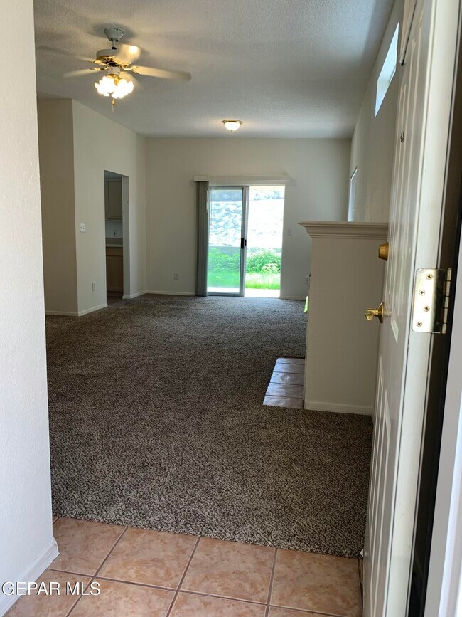 Foto del edificio - 2200 King James Ln Pl