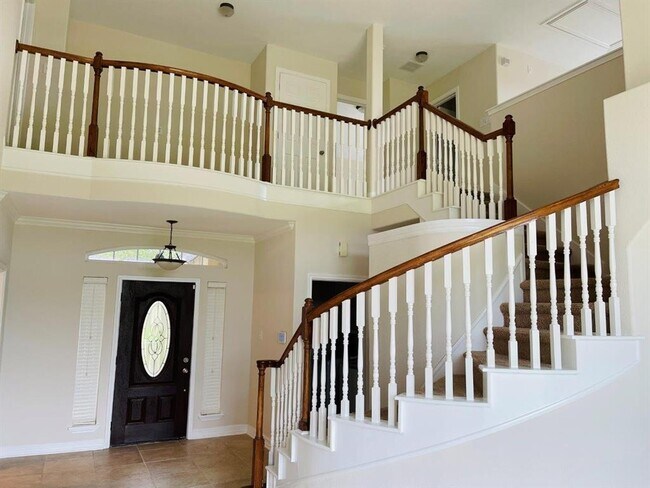 Building Photo - 6014 Marble Hollow Ln