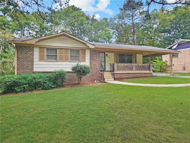 Foto del edificio - 3370 Eisenhower Cir SE