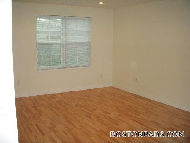 Foto del edificio - 26 New Derby St