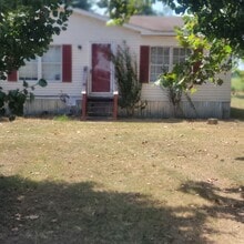 Building Photo - 216 Jackson Rd 185