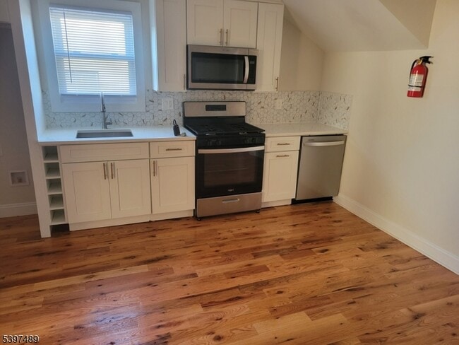 Foto del edificio - 2037 Gless Ave