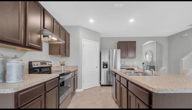 Building Photo - 2172 Doe Run Dr