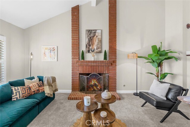 Foto del edificio - 25151 Via Playa