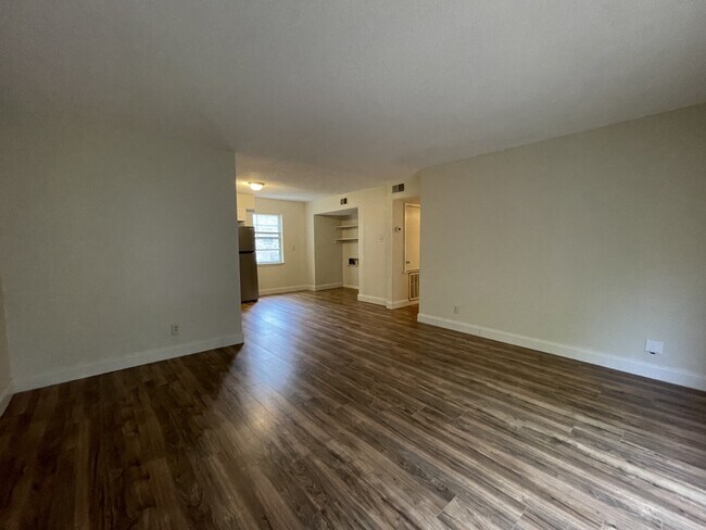 Foto del edificio - 3502 Penny St SW