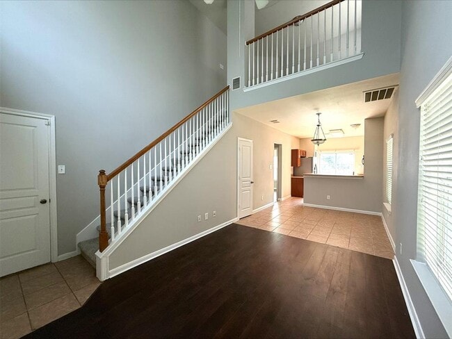 Building Photo - 8330 Gros Ventre Ln