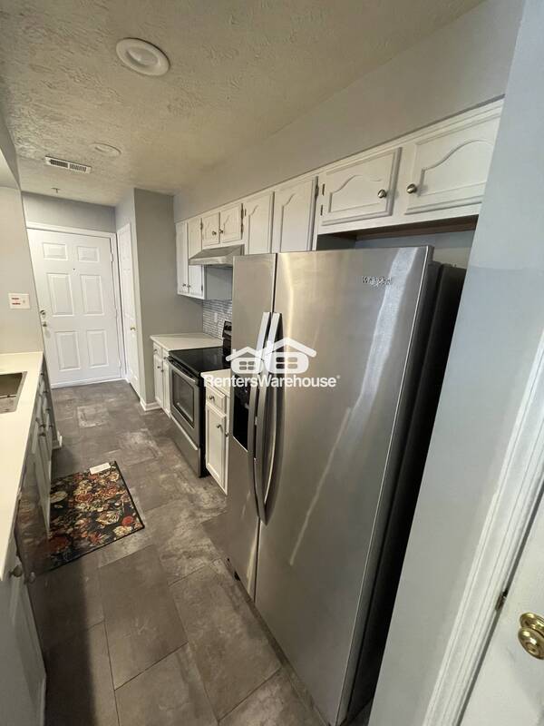 Building Photo - 1004 Jessicas Ct