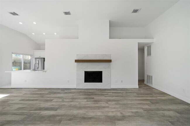 Foto del edificio - 11823 Westlock Dr