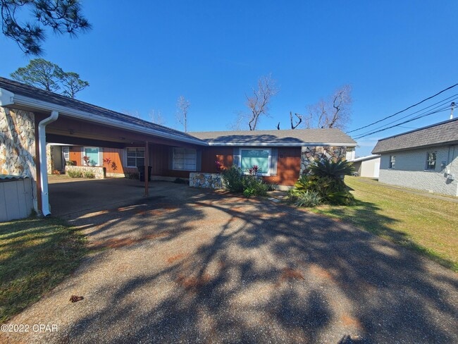 Building Photo - 2014 W 23rd Ct