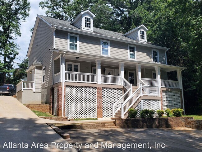 Building Photo - 4 br, 3.5 bath House - 128 Brook Cir SE