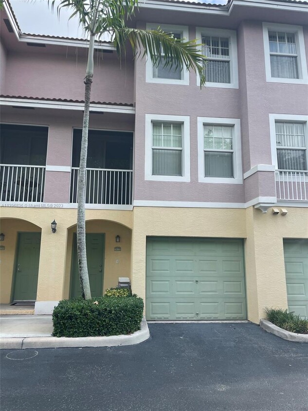 6384 W Sample Rd, Coral Springs, FL 33067 - Townhome Rentals in Coral ...