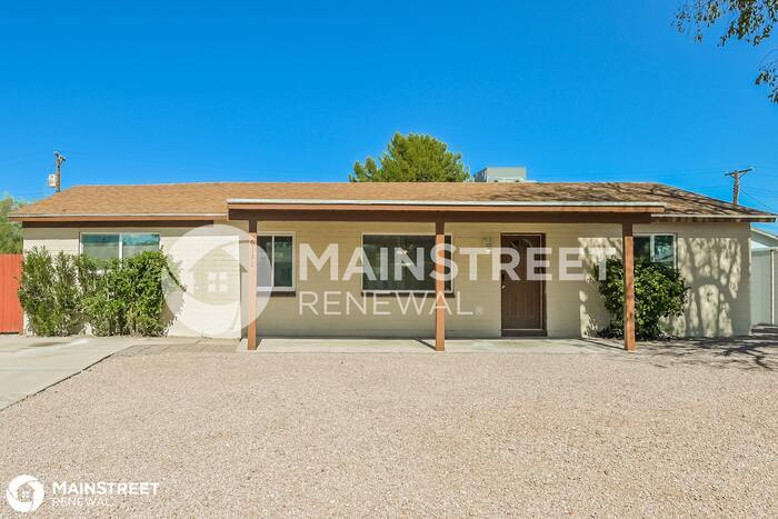 6131 E 25th St, Tucson, AZ 85711