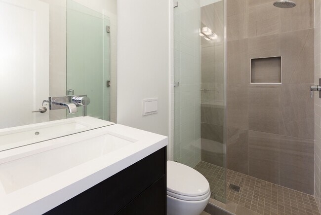 Second Bathroom - 1941 Mason Street