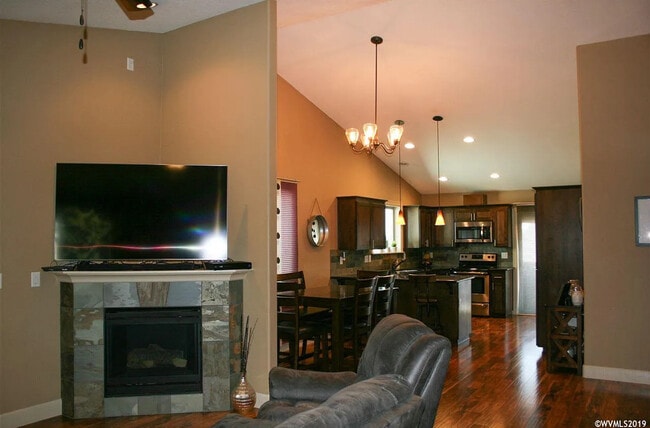 Foto del edificio - 5652 Kessler Dr SE