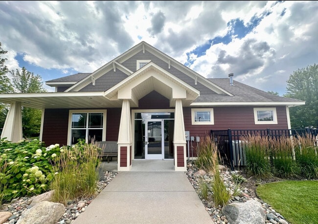 Foto del edificio - 3183 Frontier Dr