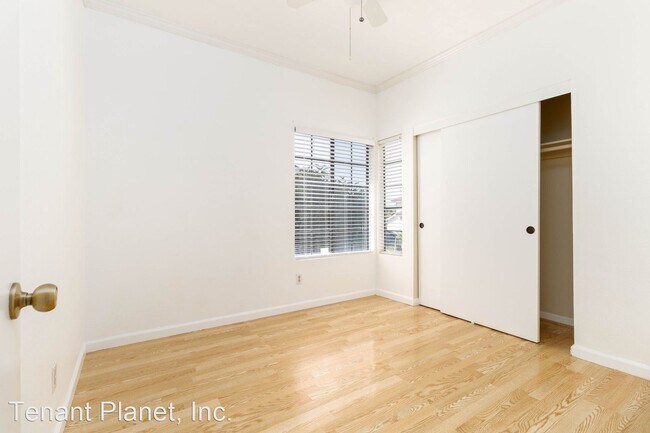 Building Photo - 3 br, 2 bath House - 2389 Ravenwood Dr