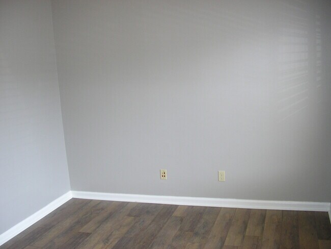 Foto del edificio - 1733 Campus Plaza Ct