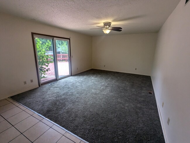 Building Photo - 2617 Rachel Rd