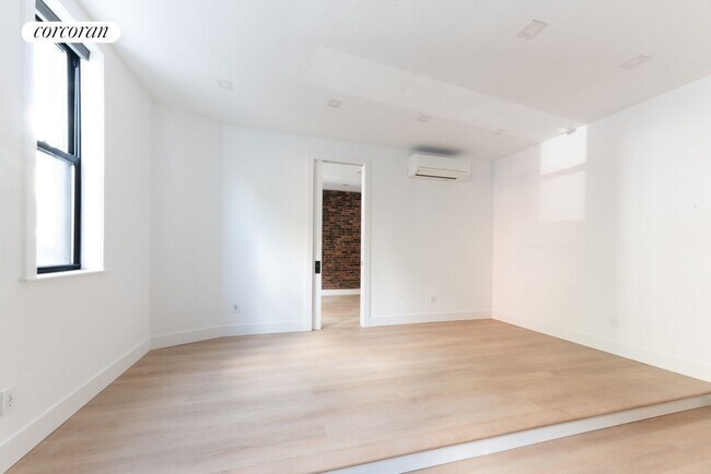 Foto del edificio - 290 15th St