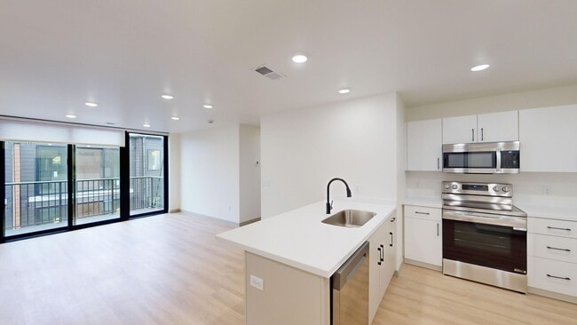 Interior Photo - Maple Rock Reserve