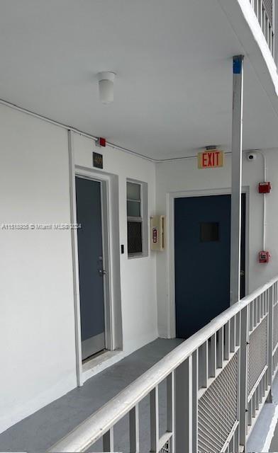 Building Photo - 1340 Lincoln Rd