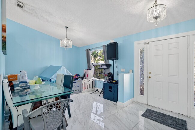 Foto del edificio - 1121 SW Ivanhoe St